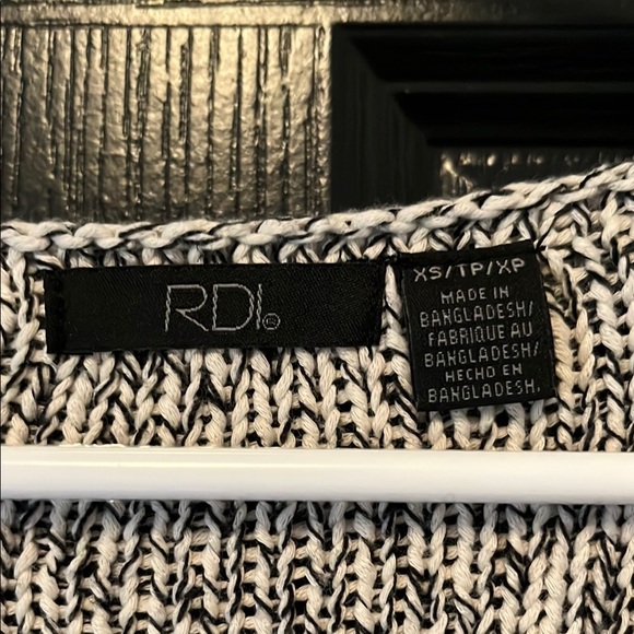 V-Neck Sweater - Picture 2 of 3